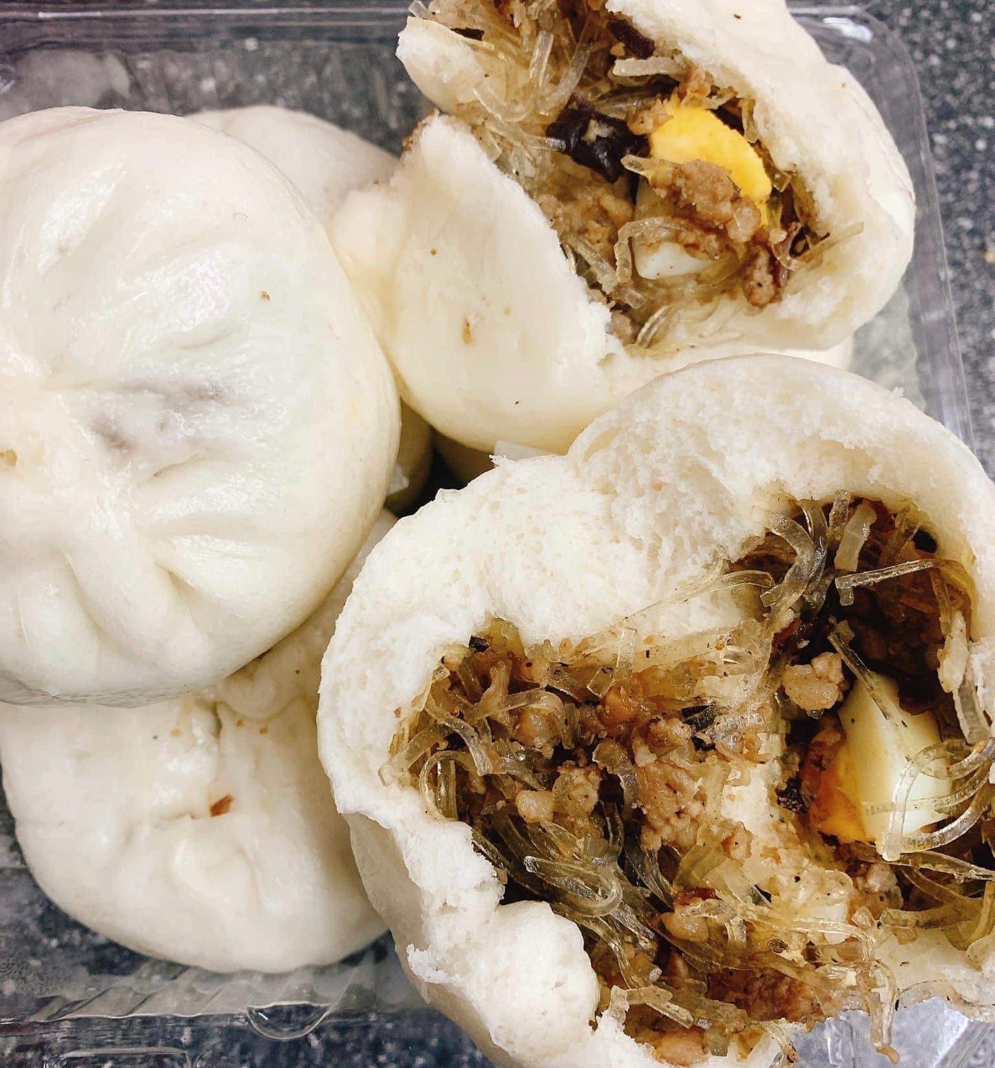 Pork Vermicelli Egg Bun/Banh Bao Thit Xao 8 Piecies