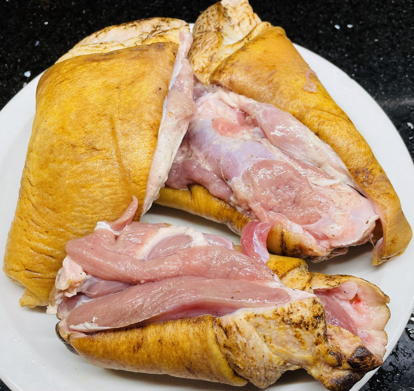 Skin Burned Pork Shank/ Bap Heo Thui Da 1.3kg-1.4kg