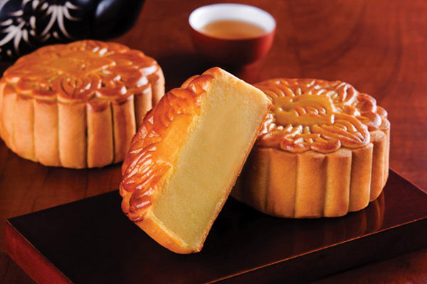 TP - KINH DO Moon Cakes Meung Bean / Banh Nuong Dau Xanh 150g