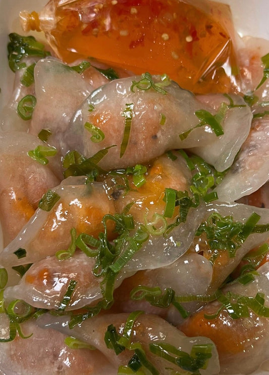 Shrimp Tapioca Dumpling/ Banh Bot Loc Tran 500g Kem Nuoc Cham (AVAILABLE FROM WEDNESDAY)