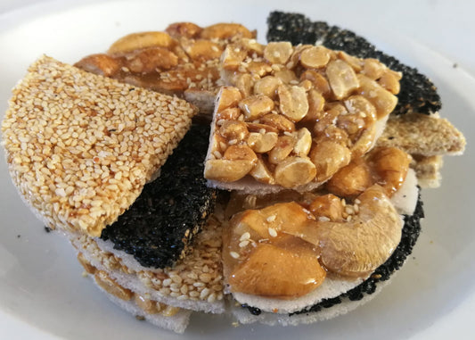 L1 - DOUBLE PANDA Assorted Candy Keo Tu Vi 180g