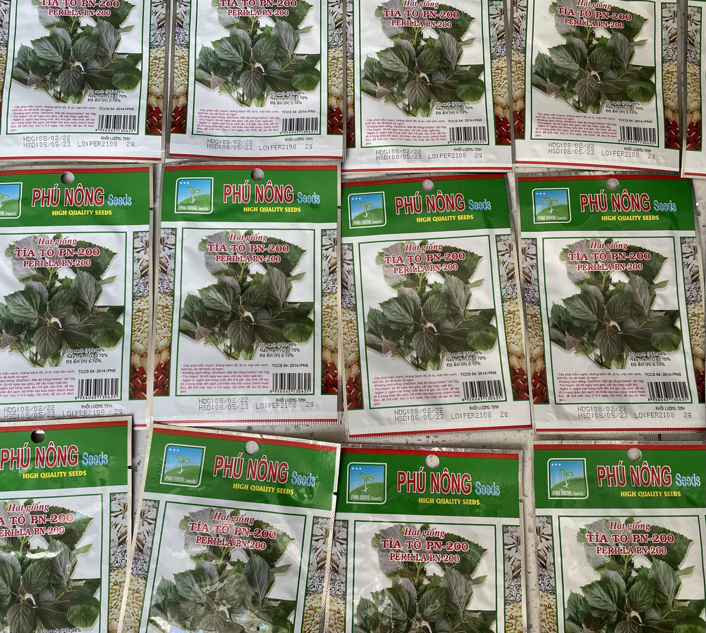 Perilla Mint Seeds / Hat Giong Tia To