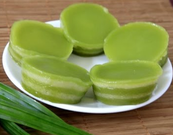 Pandan Rice Cake/Banh Da Lon 4 Cai 500g