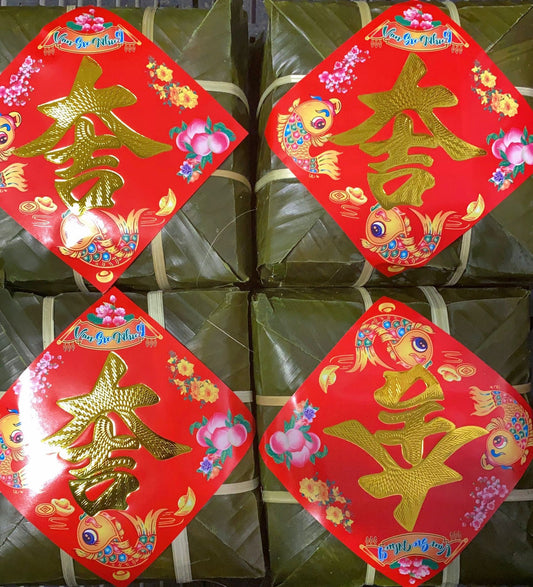 La Dong Chung Cake/ Banh Chung La Dong Giay Do Tet 1.3Kg - 1.5Kg