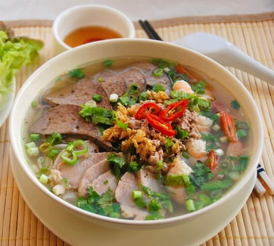 Vietnamese Noodle Soup / Hu Tieu Nam Vang Nuoc RECEIVED ON 11/12/13 April