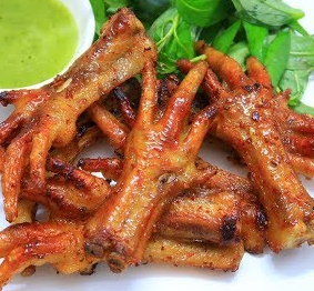 Grilled Chicken Feet - Chan Ga Nuong Muoi Ot 400g-450g