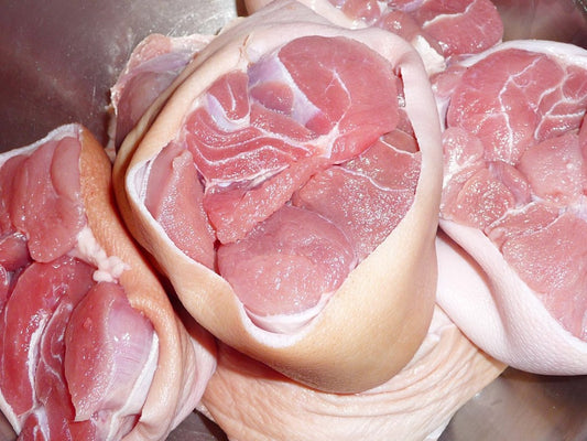 VIVASIE- Pork leg cutted / Gio Heo Cat Khuc 2 kg