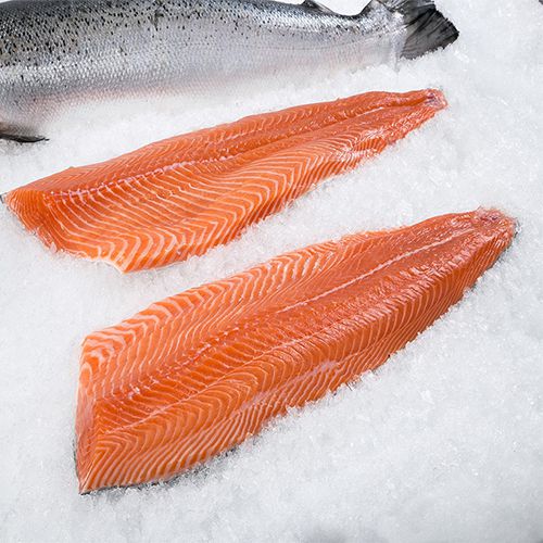 M1 – Fresh Salmon Fillet/ Ca Hoi Fillet Tuoi 1.5 Kg 15.99/Kg