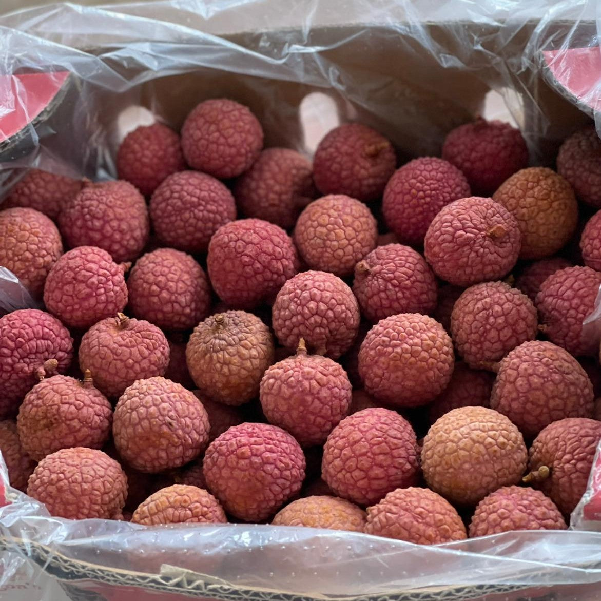 Fresh Lychee / Vải Thiều Lục Ngạn Tươi 1kg AVAILABLE ON WEDNESDAY 04/08