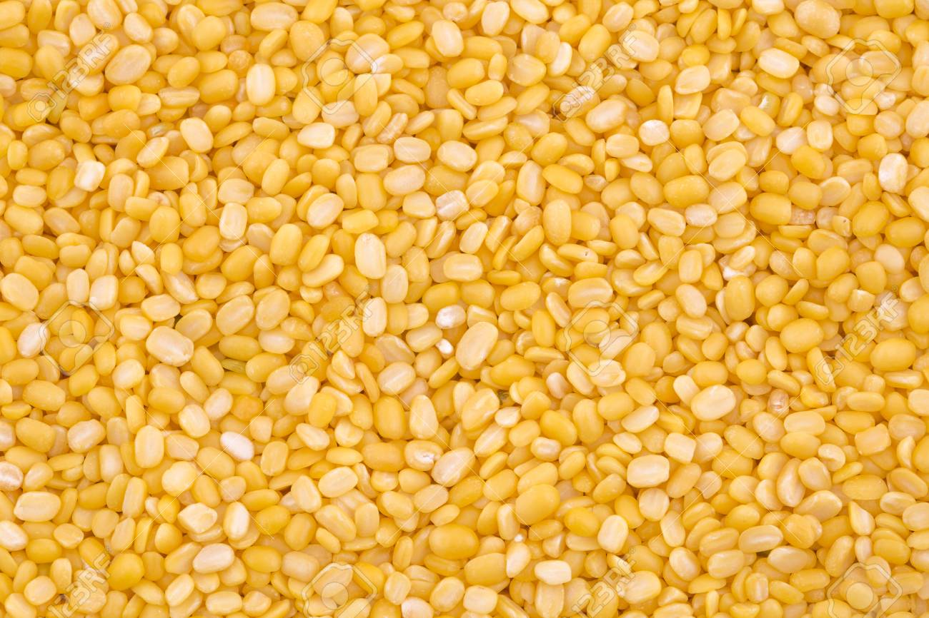 L1 Peeled Split Mung Bean / Dau Xanh Boc Vo 400g Hikifood