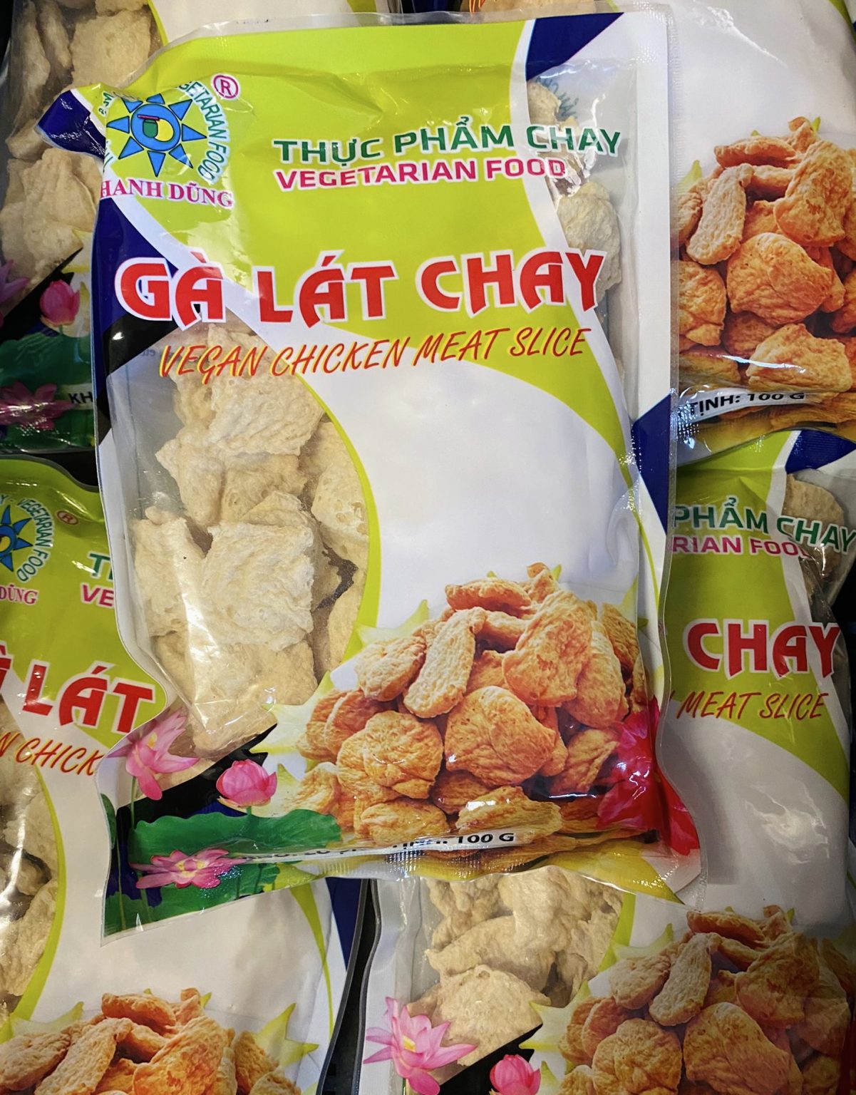 Vegan Chicken/ Ga Lat Chay 100g - Hikifood